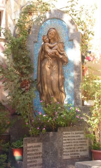 Monumento alla Madonna
